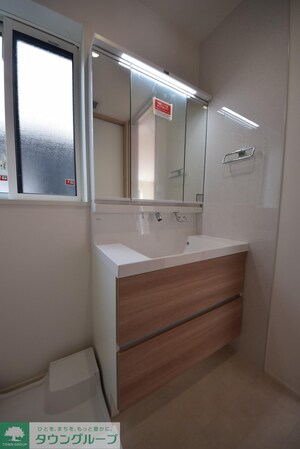 大野町2丁目戸建貸家の物件内観写真